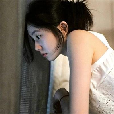 亲密梦魇 海报